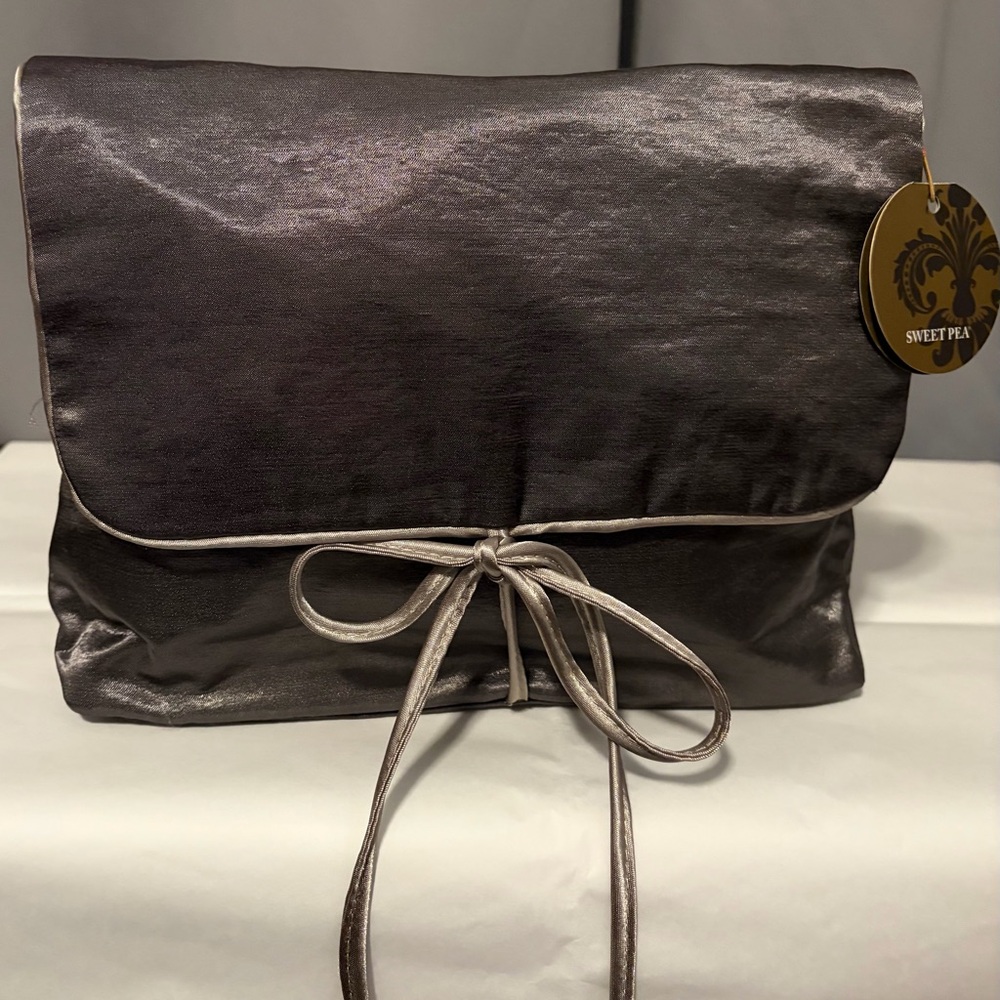 Bath & Body Works pewter metallic drawstring cosmetic Bag